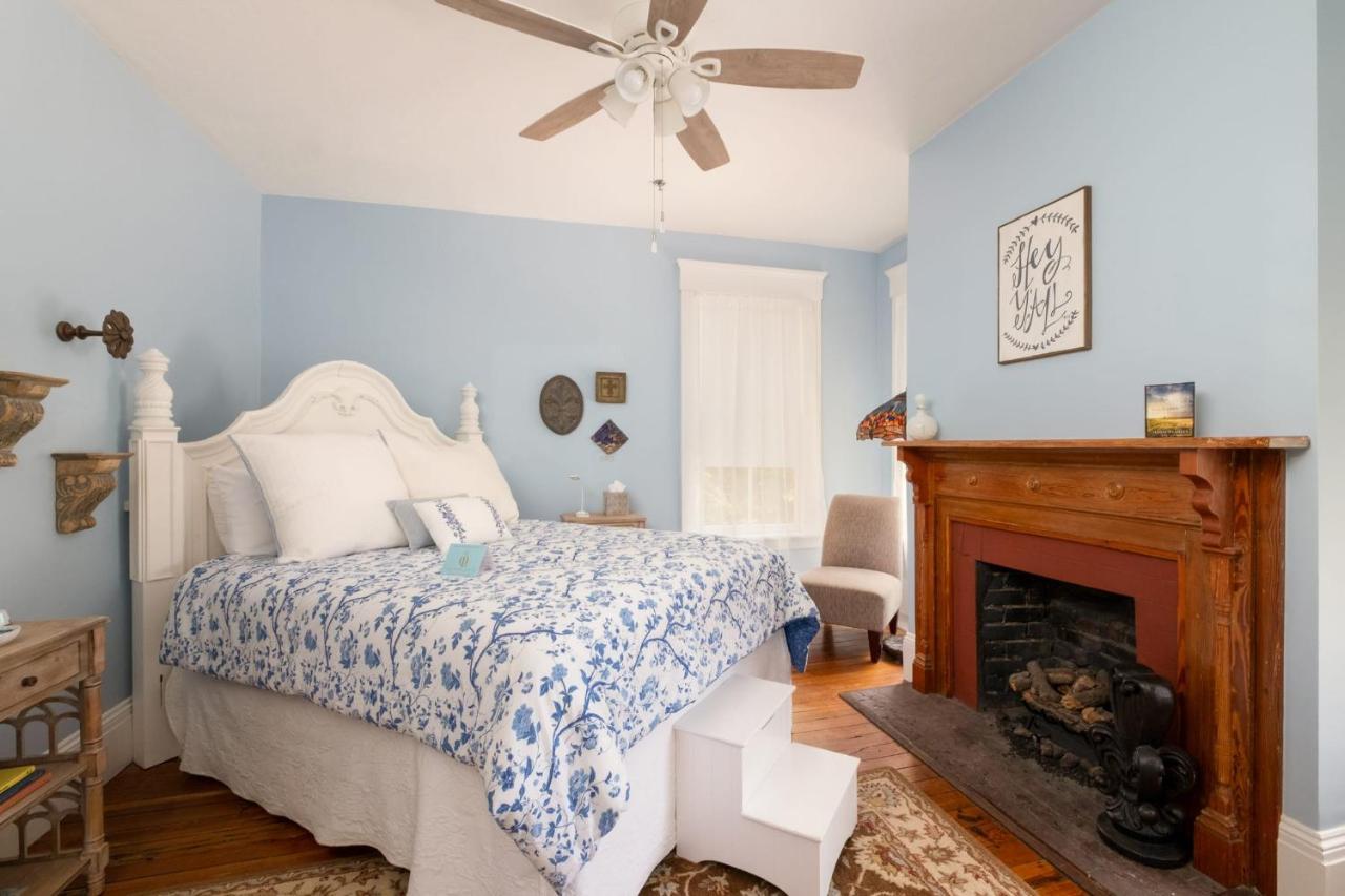 Savannah Suite Гейнсвилл Экстерьер фото